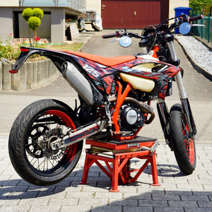 FULL CUSTOM GRAPHICS
