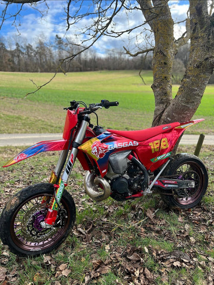 FULL CUSTOM DEKOR